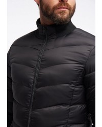 schwarze Daunenjacke von Petrol Industries