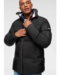 schwarze Daunenjacke von Tommy Jeans