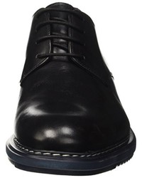 schwarze Derby Schuhe von Clarks