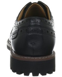 schwarze Derby Schuhe von Clarks