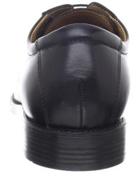 schwarze Derby Schuhe von Geox