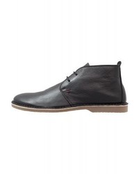 schwarze Derby Schuhe von GUESS