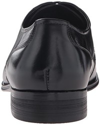 schwarze Derby Schuhe von Kenneth Cole