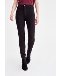 schwarze enge Jeans von OXXO