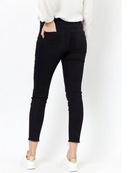 schwarze enge Jeans von Soyaconcept