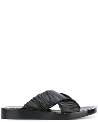 schwarze flache Sandalen aus Leder von 3.1 Phillip Lim