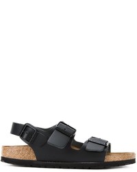 schwarze flache Sandalen aus Leder von Birkenstock