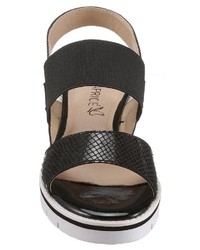 schwarze flache Sandalen aus Leder von Caprice