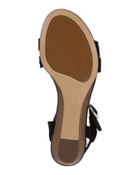 schwarze flache Sandalen aus Leder von Clarks