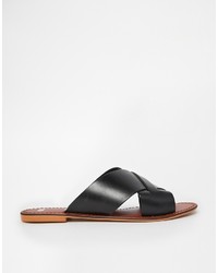 schwarze flache Sandalen aus Leder von Asos