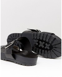 schwarze flache Sandalen aus Leder von Vagabond