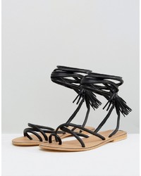 schwarze flache Sandalen aus Leder von Asos