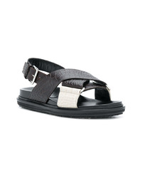 schwarze flache Sandalen aus Leder von Marni