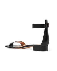 schwarze flache Sandalen aus Leder von Gianvito Rossi