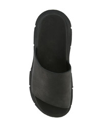 schwarze flache Sandalen aus Leder von Peter Non