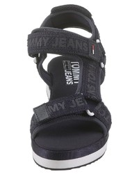 schwarze flache Sandalen aus Segeltuch von Tommy Jeans