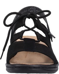 schwarze flache Sandalen aus Wildleder von Rieker