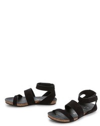 schwarze flache Sandalen aus Wildleder von Pedro Garcia