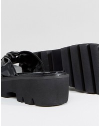 schwarze flache Sandalen von Asos