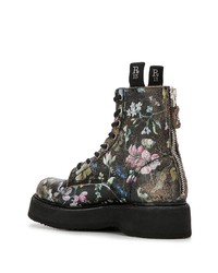 schwarze flache Stiefel mit einer Schnürung aus Leder mit Blumenmuster von R13
