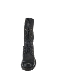 schwarze flache Stiefel mit einer Schnürung aus Leder von A.S.98