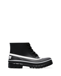 schwarze flache Stiefel mit einer Schnürung aus Leder von Givenchy