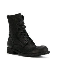 schwarze flache Stiefel mit einer Schnürung aus Leder von Officine Creative