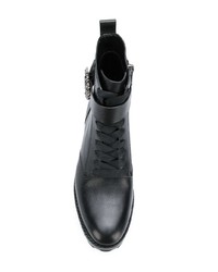 schwarze flache Stiefel mit einer Schnürung aus Leder von MICHAEL Michael Kors