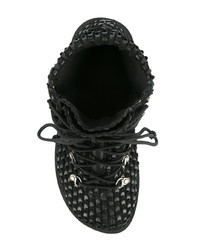 schwarze flache Stiefel mit einer Schnürung aus Wildleder von Peter Non