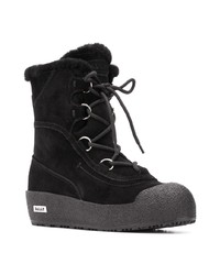 schwarze flache Stiefel mit einer Schnürung aus Wildleder von Bally