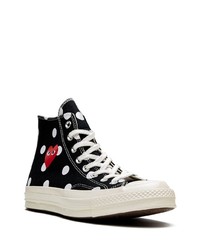 schwarze gepunktete hohe Sneakers von COMME DES GARÇONS PLAY X CONVERSE