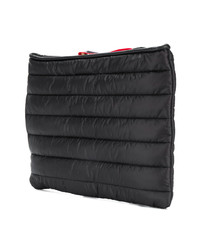 schwarze gesteppte Clutch von Moncler