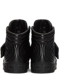 schwarze gesteppte hohe Sneakers aus Leder von Versace