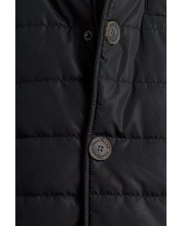 schwarze gesteppte Jacke mit einer Kentkragen und Knöpfen von FiNN FLARE