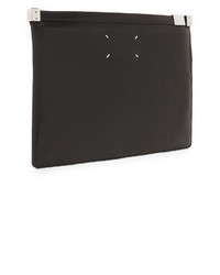 schwarze gesteppte Leder Clutch von Maison Margiela