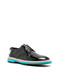 schwarze Gummi Derby Schuhe von Moschino