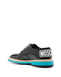 schwarze Gummi Derby Schuhe von Moschino