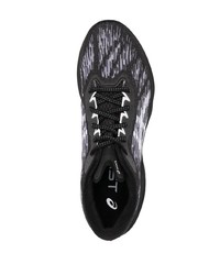 schwarze Gummi niedrige Sneakers von Asics