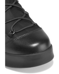 schwarze Gummi Stiefel von Prada