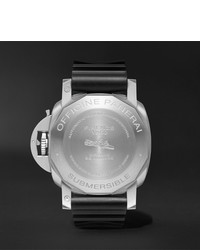 schwarze Gummi Uhr von Panerai