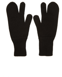 schwarze Handschuhe von Maison Margiela