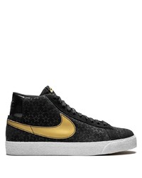 schwarze hohe Sneakers aus Leder mit Sternenmuster von Nike