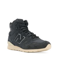 schwarze hohe Sneakers aus Leder von New Balance