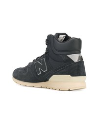 schwarze hohe Sneakers aus Leder von New Balance