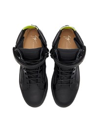 schwarze hohe Sneakers aus Leder von Giuseppe Zanotti