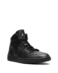 schwarze hohe Sneakers aus Leder von Jordan