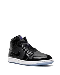 schwarze hohe Sneakers aus Leder von Jordan