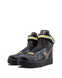 schwarze hohe Sneakers aus Leder von Nike