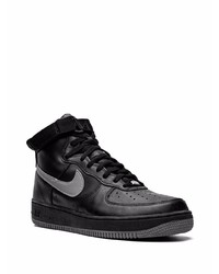 schwarze hohe Sneakers aus Leder von Nike