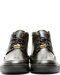 schwarze hohe Sneakers aus Leder von McQ
